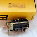 3N-5976 Caterpillar Rotary Switch Engine Control 4 Position Panel 3N5976 Hd New. Price: $235.00.