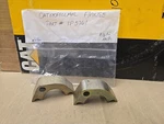 1P5761 New Original Caterpillar Half Flange Lot Of 2 Free Shipping!. Price: $34.95.