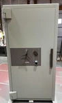 Chubb Financier TRTX60X6 Eq Bankers, Jewelers Safe Used. Price: $26000.00.