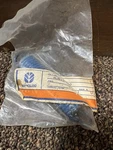 New Genuine Holland AUB110580 Spring 83970379 Ford Cnh. Price: $35.00.