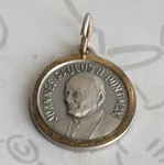 Pope John Medallion Joannes Paulus Ii Pont Max Vintage Pendant Silver Tone Used. Price: $17.99.